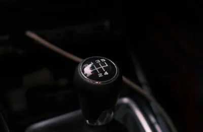 De ce mașinile cu transmisie manuală au trecut la ambreiajul hidraulic în locul celui cu cablu